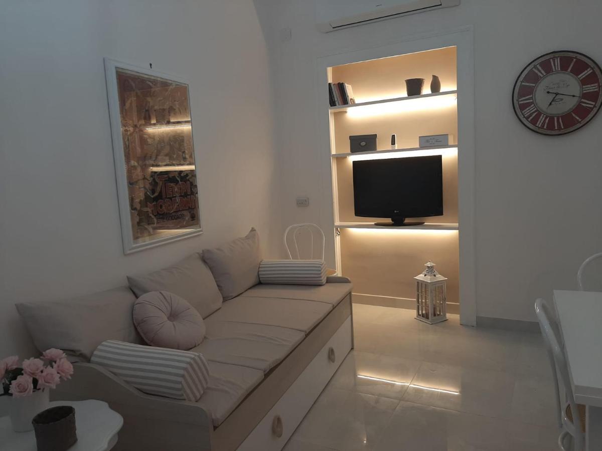 La Vie En Rose - Casa Vacanze Diamante Exteriör bild